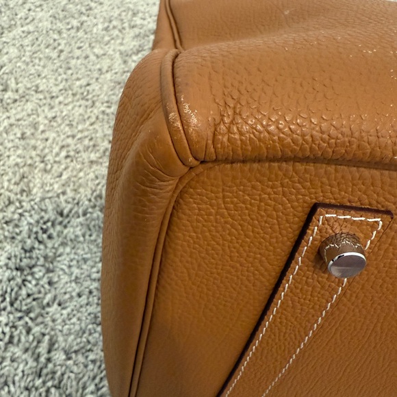 INSPIRED B BAG SIZE 40 in GOLD with palladium hardware - Picture 7 of 16